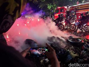 Polri: Dari Massa Brutal, 69 Orang Diduga Provokator Diamankan Polri: Dari Massa Brutal, 69 Orang Diduga Provokator Diamankan
