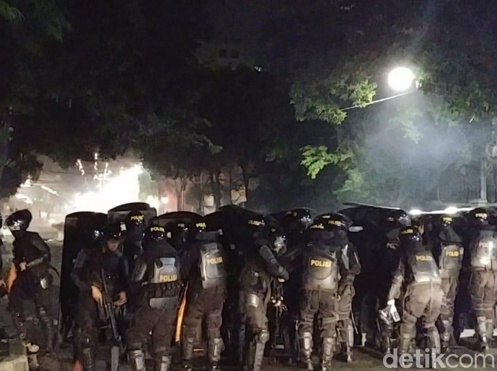 Pelajaran untuk Polri dari Rusuh 22 Mei Pelajaran untuk Polri dari Rusuh 22 Mei