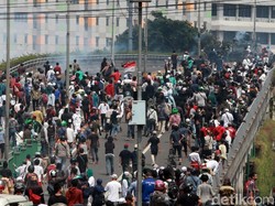 Aksi 22 Mei Ricuh Bikin Orang Susah Cari Rezeki