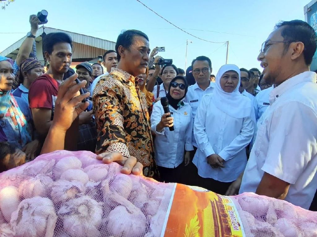 Cek Harga Pangan, Mentan dan Gubernur Jatim Sidak Pasar Cek Harga Pangan, Mentan dan Gubernur Jatim Sidak Pasar
