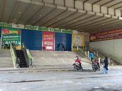 Pasca Ricuh Demo Bawaslu, Begini Kondisi Pasar Tanah Abang