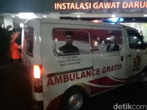 Ambulans PMI hingga Gerindra Antar Korban Rusuh ke RS Tarakan Ambulans PMI hingga Gerindra Antar Korban Rusuh ke RS Tarakan