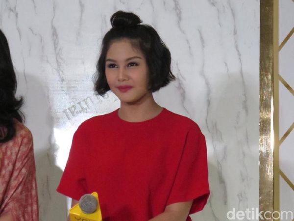 Foto: Pesona Vanesha Prescilla, Tampil Cantik Hanya Pakai 3 Makeup
