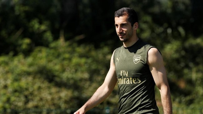 Mkhitaryan Tidak Lagi Bahagia di Arsenal