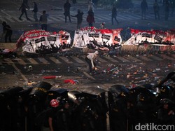 Manuver Para Penunggang Gelap