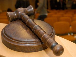 Pintu (Terlalu) Lebar Praperadilan