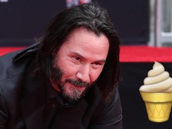 Bikin Patah Hati! Keanu Reeves Go Public Tampil Bareng Sang Kekasih