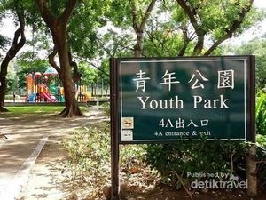 Taman Ini Katanya Bikin Awet Muda, Kamu Percaya?