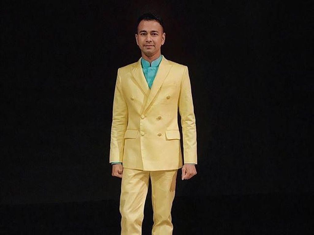 Intip Koleksi Sneakers Ratusan Juta Raffi Ahmad yang Bikin Iri Sobat Miskin Intip Koleksi Sneakers Ratusan Juta Raffi Ahmad yang Bikin Iri Sobat Miskin