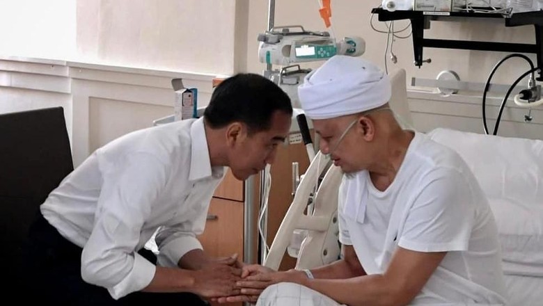 Presiden Jokowi Turut Berduka Meninggalnya Ustaz Arifin Ilham Presiden Jokowi Turut Berduka Meninggalnya Ustaz Arifin Ilham