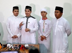 Dikawal Polisi, Anak Sudah Tak Sabar Bertemu Mendiang Ustaz Arifin Ilham