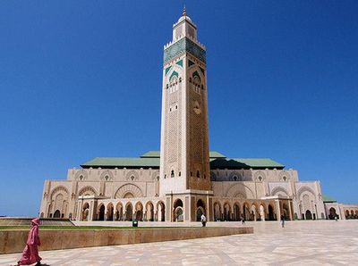Terpesona Keindahan dan Megahnya Masjid Hassan II di Maroko