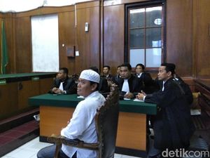 Dakwaan Kasus Gus Nur, Hina NU dengan Vlog Generasi Muda NU Penjilat Dakwaan Kasus Gus Nur, Hina NU dengan Vlog Generasi Muda NU Penjilat