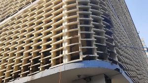 Penampakan Gedung Bawaslu Gosong-Bolong Pasca Kerusuhan 22 Mei