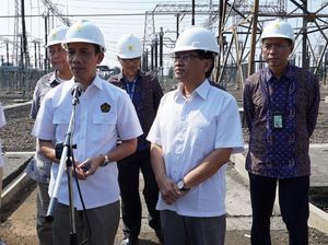Wamen ESDM Kunjungi PLN P2B Gandul Pastikan Pasokan Listrik Lebaran Wamen ESDM Kunjungi PLN P2B Gandul Pastikan Pasokan Listrik Lebaran
