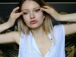 Sipitkan Mata dan Ingin Jadi Member BLACKPINK, Selebgram Ini Dibully