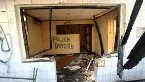Kondisi Pos Polisi Sabang Pasca Dibakar