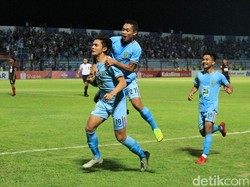 Debut Manis Muhamad Ridwan Bersama Persela