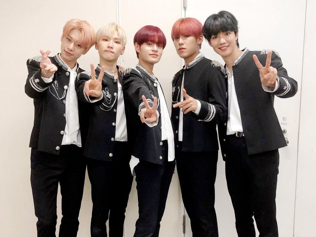 Dua Eks Wanna One Debut Lagi Lewat AB6IX Dua Eks Wanna One Debut Lagi Lewat AB6IX
