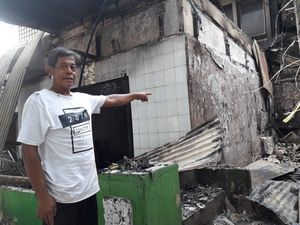 Rusuh di Bawaslu Semalam, Kios di Sabang Ikut Terbakar dan Dijarah Rusuh di Bawaslu Semalam, Kios di Sabang Ikut Terbakar dan Dijarah