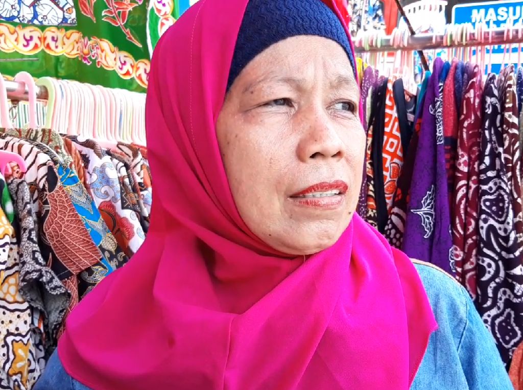 Curhat PKL Tanah Abang Akibat Rusuh 22 Mei: Amsyong! Curhat PKL Tanah Abang Akibat Rusuh 22 Mei: Amsyong!