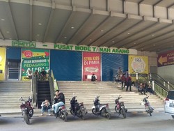 Pasar Tanah Abang Tutup Sampai Sabtu, Pengunjung Kecewa