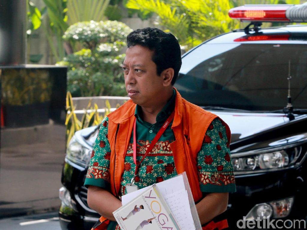 Cerita Romahurmuziy Akui Terima Uang Rp 250 Juta dari Haris Hasanuddin Cerita Romahurmuziy Akui Terima Uang Rp 250 Juta dari Haris Hasanuddin