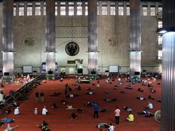 Niat Itikaf di Masjid Termasuk Rukun, Ini Bacaannya