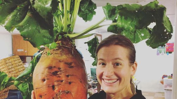 Deretan Sayuran Berukuran Jumbo yang Bikin Kamu Takjub