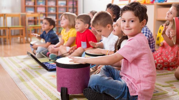 Ilustrasi Anak Preschool child in classroom.