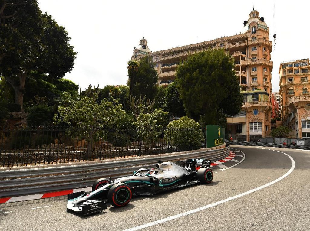 Hamilton dan Bottas Tegaskan Dominasi Mercedes di FP2 GP Monako