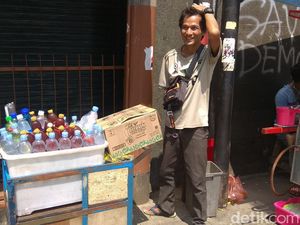 Tak Cuma yang Rugi, Ada Juga Pedagang Untung karena Aksi 22 Mei