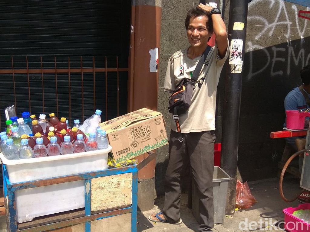 Tak Cuma yang Rugi, Ada Juga Pedagang Untung karena Aksi 22 Mei Tak Cuma yang Rugi, Ada Juga Pedagang Untung karena Aksi 22 Mei