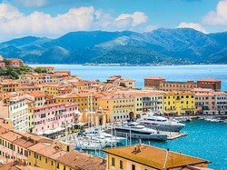 Di Pulau Ini Traveler Bisa Dapat Refund Hotel Kalau Hujan