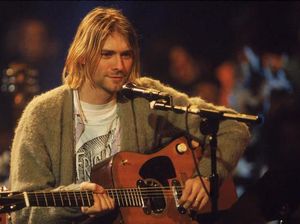 Jawaban Heboh Quentin Tarantino Ajak Kurt Cobain di Pulp Fiction Jawaban Heboh Quentin Tarantino Ajak Kurt Cobain di Pulp Fiction