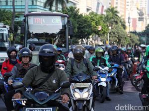 Survei KedaiKOPI: 49,2% Responden Tak Setuju Pembatasan Usia Kendaraan di DKJ Survei KedaiKOPI: 49,2% Responden Tak Setuju Pembatasan Usia Kendaraan di DKJ