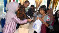 Sembako Gratis untuk Yatim dan Dhuafa