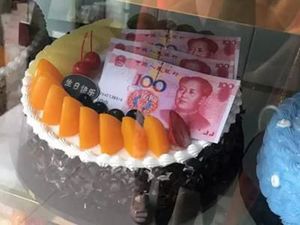 Restoran Kembalikan Uang Rp 24 Juta yang Ditemukan dalam Kue Ultah Pengunjung