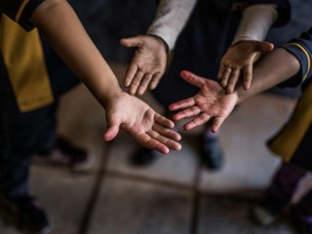 Anak-anak yang Akan Diadopsi Dipamerkan di Mal Brasil, Publik Geram Anak-anak yang Akan Diadopsi Dipamerkan di Mal Brasil, Publik Geram