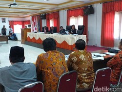 Bawaslu Surabaya Disidang Terkait Laporan Rekomendasi Hitung Ulang