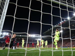 Bahas Kekalahan di Anfield, Pique Akui Barca Dihantui Hasil Negatif di Roma