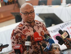 KPU: Kondisi Arief Budiman Baik, Masih Koordinasi dengan Kami KPU: Kondisi Arief Budiman Baik, Masih Koordinasi dengan Kami