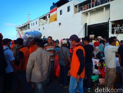 TKI Mudik dari Malaysia, Padati Pelabuhan Nusantara di Sulsel