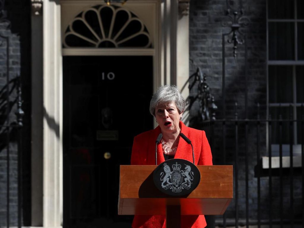 Mundur, PM Inggris Sesalkan Kegagalannya Memuluskan Brexit Mundur, PM Inggris Sesalkan Kegagalannya Memuluskan Brexit