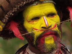 Huli, Si Manusia Berwajah Kuning