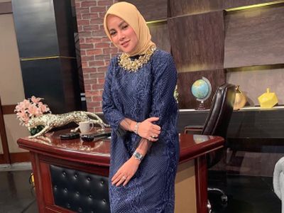 Didoakan Istiqomah, Ini Gaya Hijab Olla Ramlan