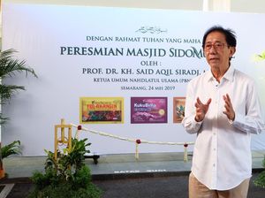 Filantropis, Ini Rahasia Bos Sido Muncul Rajin Beri Bantuan