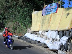 Potret Bantal-Kasur Keselamatan yang Dipasang di Jalur Mudik