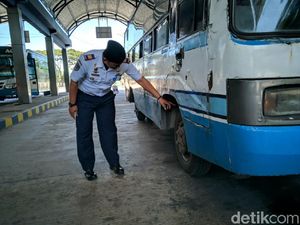 Tak Laik Jalan, Bus Angkutan Lebaran Dikeluarkan dari Terminal di Ponorogo