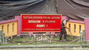Tim Labfor Polri Sisir Lokasi Penyerangan Mako Brimob Purwokerto